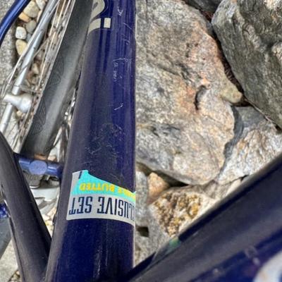 BIANCHI BIKE AND PUMP