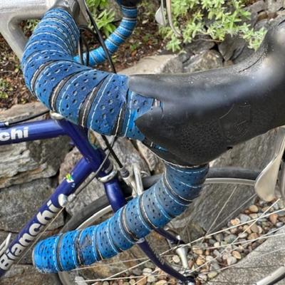 BIANCHI BIKE AND PUMP