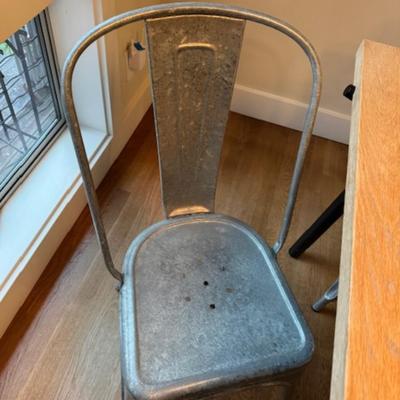 WEATHERED OAK DINING TABLE, BENCH AND CHAIRS