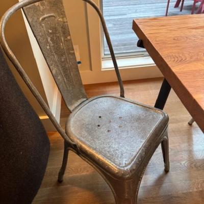 WEATHERED OAK DINING TABLE, BENCH AND CHAIRS