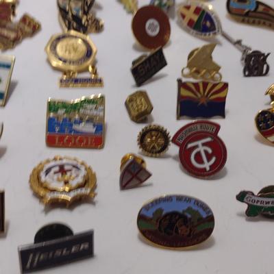 Assorted Pins (#30)