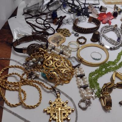 Large Collection of Fashion Jewelry- Necklaces, Bracelets, Pendants, Rings, etc. (#39)