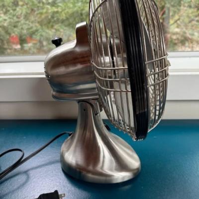 VORNADO METAL FAN