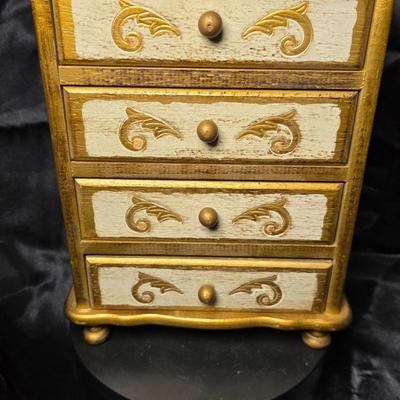 Vintage Florentine-Style Musical Jewelry Box Chest – Gold Gilt Wood, Red Velvet Drawers, Made in Japan
