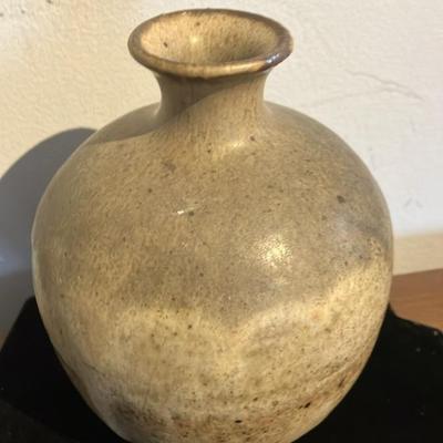 Mid-Century Stoneware Bud Vase - Speckled Oatmeal Glaze, Excellent Condition