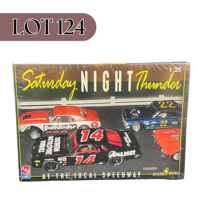 -124- 1:25 SCALE | Saturday Night Thunder At The Local Speedway Model Kit | Sealed