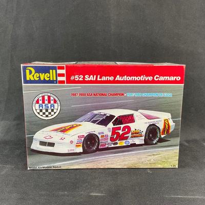 -125- 1:25 SCALE | #52 SAI Lane Automotive Camaro Model Kit | Opened