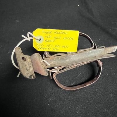 OLD BARN HANDLE AND DOOR KNOBS