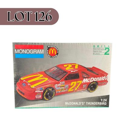 -126- 1:24 SCALE | Mcdonalds Thunderbird Model Kit | Sealed