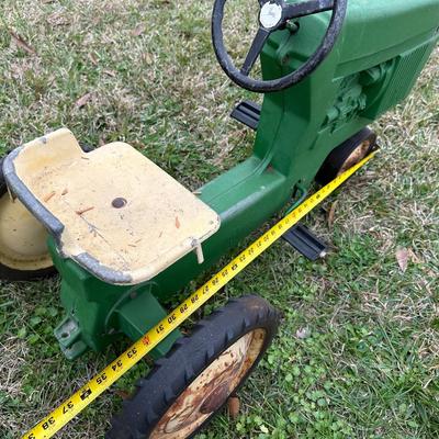 Vintage ERTL John Deere Pedal Tractor – Model 520 – Cast Metal