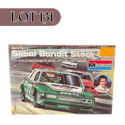 -131- 1:24 SCALE | Harry Grants Skoal Bandit Stock Car Model Kit | Sealed