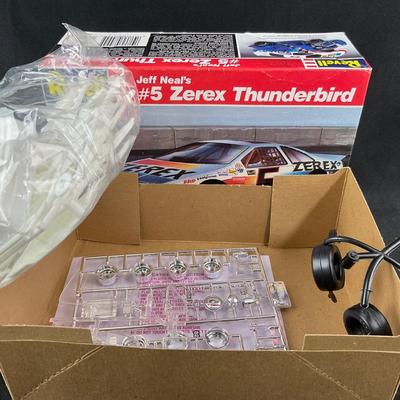 -133- 1:25 SCALE | Jeff Neal’s #5 Zerex Thunderbird Model Kit | Opened