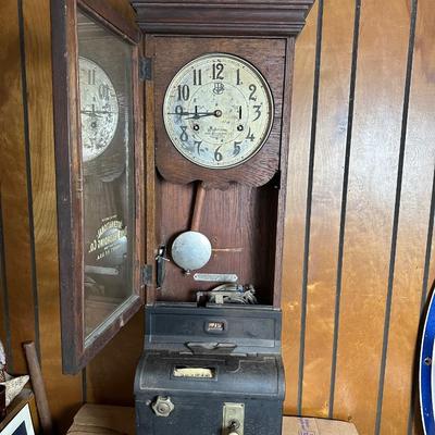 Working Antique International Time Recording Co. Time Clock – ITR IBM – Oak Case
