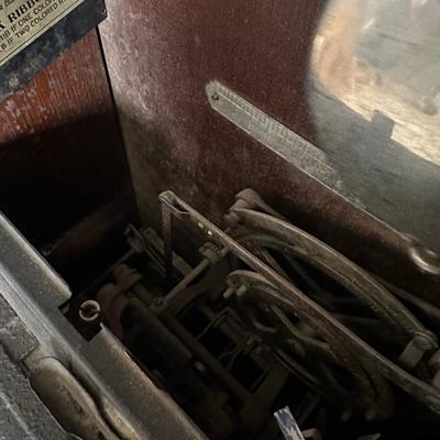 Working Antique International Time Recording Co. Time Clock – ITR IBM – Oak Case