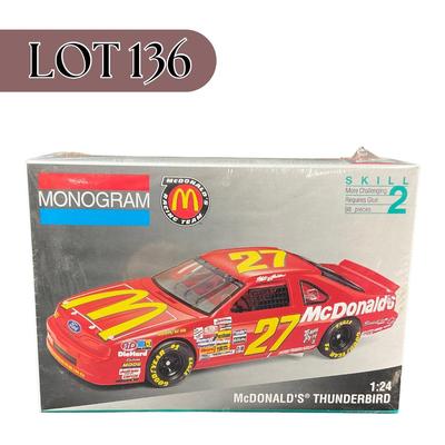 -136- 1:24 SCALE | Mcdonalds Thunderbird Model Kit | Sealed