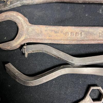ANTIQUE TOOLS