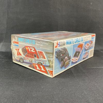 -138- 1:24 SCALE | Junior Johnson Warner Hodgdon racing Monte Carlo SS Model Kit | Sealed
