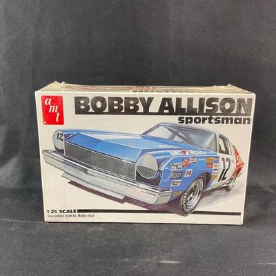 -142- 1:25 SCALE | Bobby Allison Sportsman Model Kit | Sealed