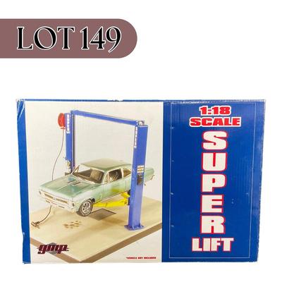 -149- 1:18 SCALE | Super Lift Model Kit | New In Box