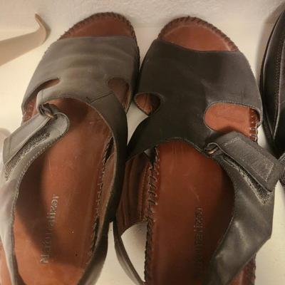 Black and Brown Naturalizer Shoes