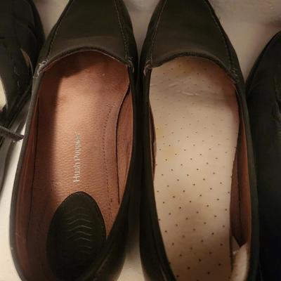 Black Slip On Hushpuppy Shoes w/ Brown Lining
