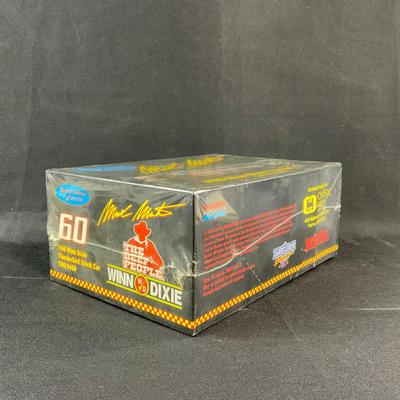 -157- 1:24 SCALE | #60 Winn Dixie Thunderbird Model Kit | Sealed