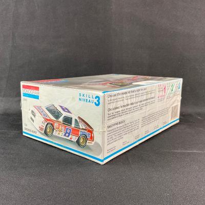 -167- 1:24 SCALE | Snickers Buick Model Kit | Sealed