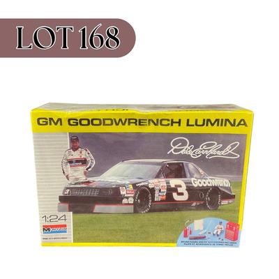 -168- 1:24 SCALE | GM Goodwrench Lumina Model Kit | Sealed