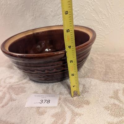 Marcrest Oven proof stoneware mixing bowl Daisy and dot