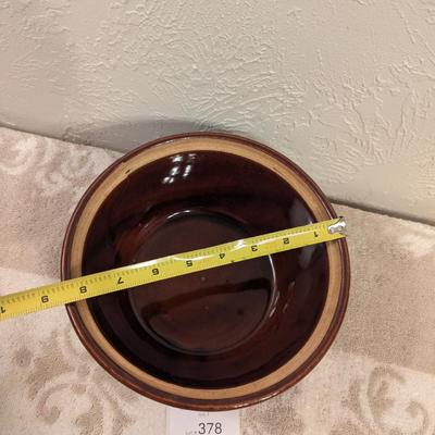 Marcrest Oven proof stoneware mixing bowl Daisy and dot