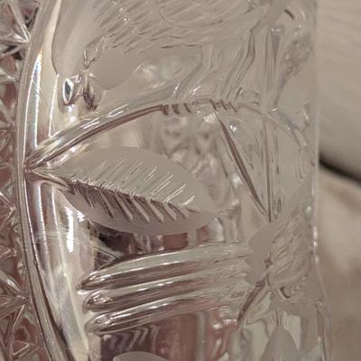 Hofbauer Byrdes hand cut lead crystal footed vase