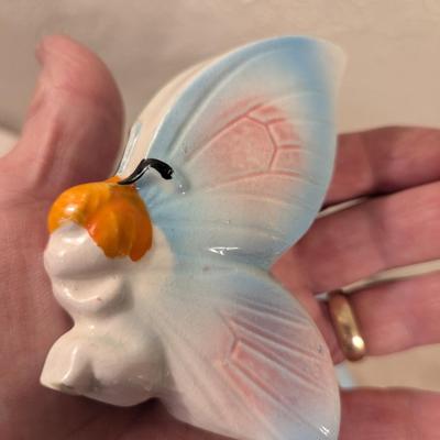 Ceramic butterfly salt and pepper shakers-vintage