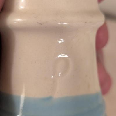 salt and pepper shaker 