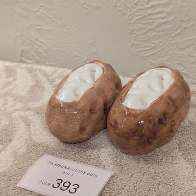 baked potato salt and pepper shakers