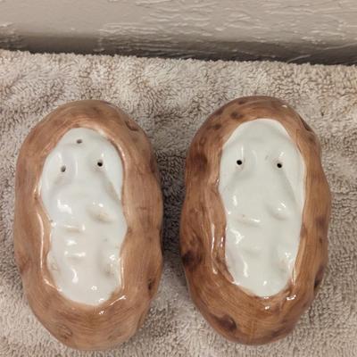 baked potato salt and pepper shakers