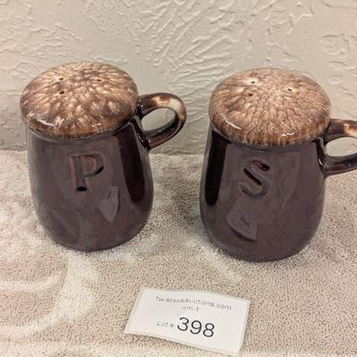 McCoy brown drip glaze salt and pepper shaker set