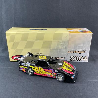 -180- 1:24 SCALE | Darrell Lanigan #29 2004 | Die Cast Car