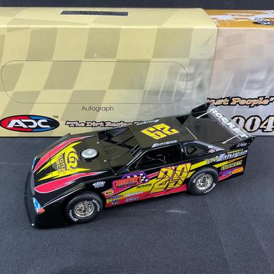 -180- 1:24 SCALE | Darrell Lanigan #29 2004 | Die Cast Car