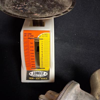 VINTAGE KITCHEN ITEMS