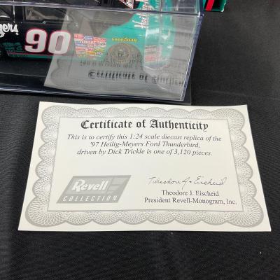 -189- 1:24 SCALE | ‘97 Heilig-Meyers Ford Thunderbird Dick Trickle Die Cast | With Coa