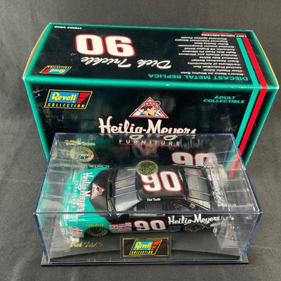 -189- 1:24 SCALE | ‘97 Heilig-Meyers Ford Thunderbird Dick Trickle Die Cast | With Coa