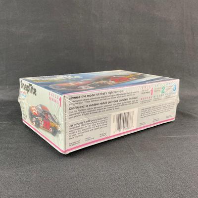 -191- 1:32 SCALE | #28 Havoline T-Bird Model Kit | Sealed