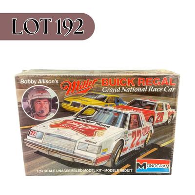 -192- 1:24 SCALE | Bobby Allison’s Miller Buick Regal Model Kit | Sealed