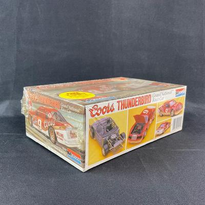 -197- 1:24 SCALE | Coors Thunderbird Grand National Race Car Model Kit | Sealed