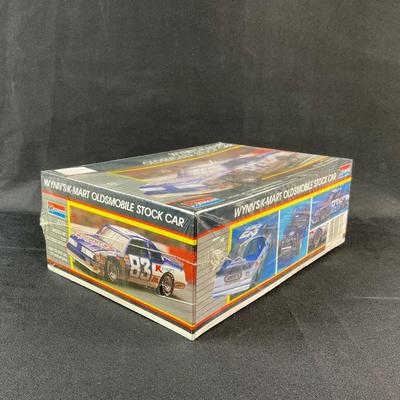 -199- 1:24 SCALE | Wynn’s K-Mart Oldsmobile Stock Car Model Kit | Sealed