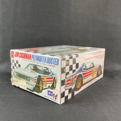 -200- 1:25 SCALE | Jim Cushman Plymouth Duster Chrysler “Kit Car” Short Track Late Model | Sealed
