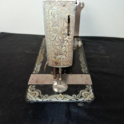 VERY ORNATE TREADLE SEWING MACHINE FOR PARTS