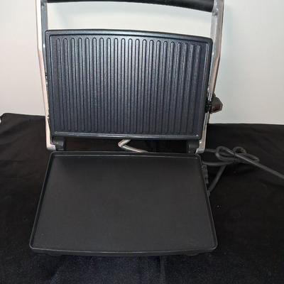 BREVILLE ELECTRIC GRILL