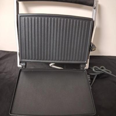 BREVILLE ELECTRIC GRILL