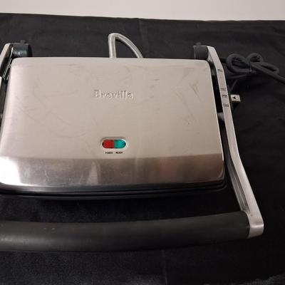 BREVILLE ELECTRIC GRILL